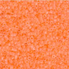 Miyuki delica Perlen 11/0 - Luminous creamsicle DB-2033